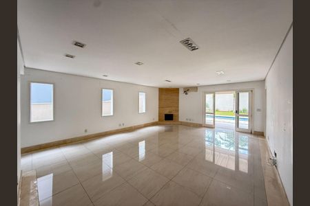 Casa à venda com 4 quartos, 250m² em Residencial Nove (Alphaville), Santana de Parnaíba