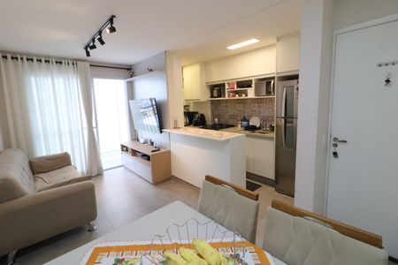 Sala de apartamento à venda com 2 quartos, 54m² em Rochdale, Osasco