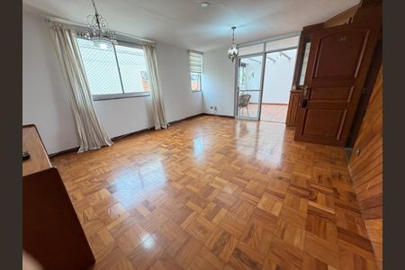 Apartamento à venda com 2 quartos, 121m² em Aclimação, São Paulo