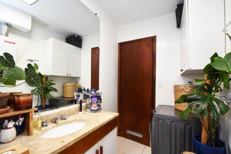 Apartamento à venda com 56m², 1 quarto e 1 vagabanheiro suite