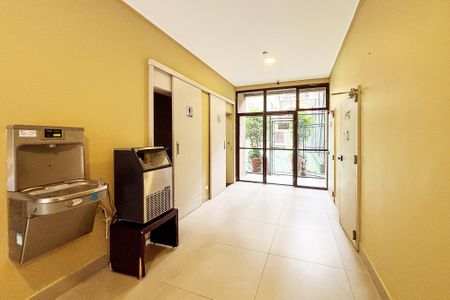 Apartamento à venda com 56m², 1 quarto e 1 vagamaquina de gelo