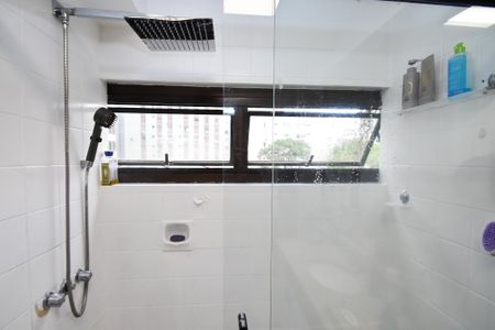 Apartamento à venda com 56m², 1 quarto e 1 vagabanheiro suite