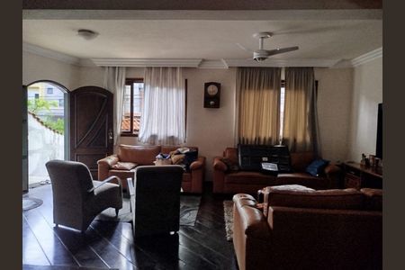 Casa à venda com 3 quartos, 320m² em Vila Camilópolis, Santo André