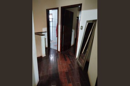 Casa à venda com 3 quartos, 320m² em Vila Camilópolis, Santo André