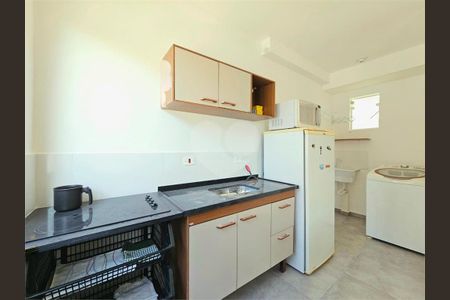 Apartamento à venda com 2 quartos, 48m² em Vila Gumercindo, São Paulo