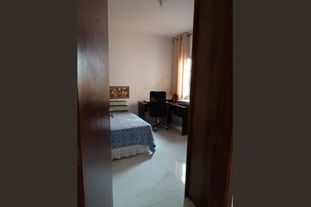 Casa à venda com 203m², 3 quartos e 3 vagasFoto 01