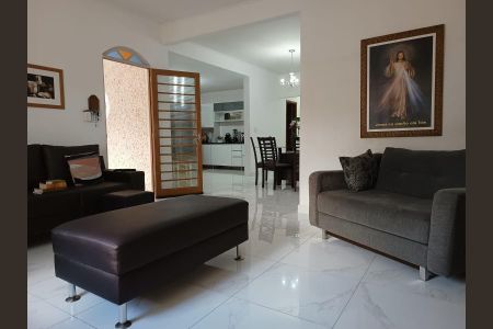 Foto 01 de casa à venda com 3 quartos, 203m² em Vila Proost de Souza, Campinas