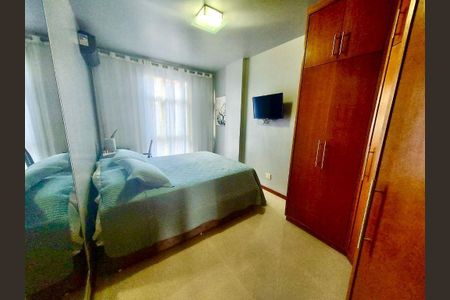 Apartamento à venda com 4 quartos, 155m² em Icaraí, Niterói