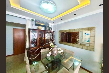 Apartamento à venda com 4 quartos, 155m² em Icaraí, Niterói