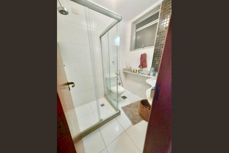 Apartamento à venda com 155m², 4 quartos e 1 vaga