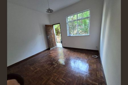 Apartamento à venda com 78m², 2 quartos e 1 vaga