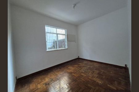 Apartamento à venda com 78m², 2 quartos e 1 vaga