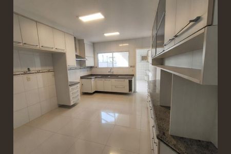 Casa à venda com 400m², 4 quartos e 3 vagas