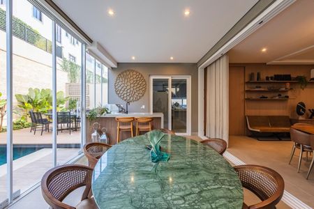 Casa à venda com 4 quartos, 390m² em Colinas da Anhanguera, Santana de Parnaíba