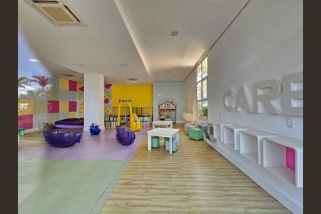 Apartamento à venda com 3 quartos, 202m² em Alphaville Empresarial, Santana de Parnaíba