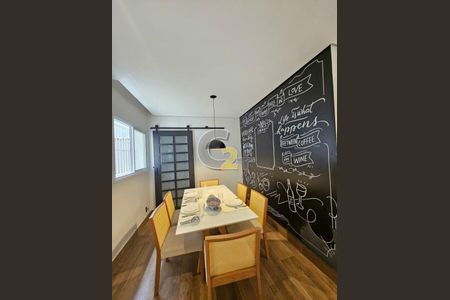 Casa para alugar com 4 quartos, 380m² em Pacaembu, São Paulo