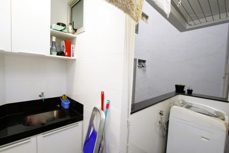 Apartamento à venda com 86m², 3 quartos e 1 vagaÁrea de Serviço