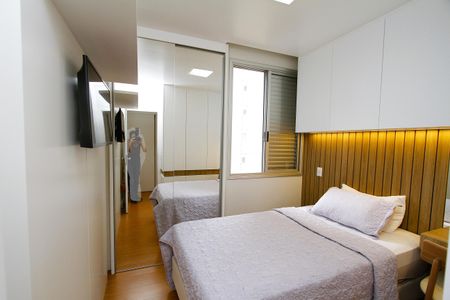 Apartamento à venda com 86m², 3 quartos e 1 vagaQuarto 1