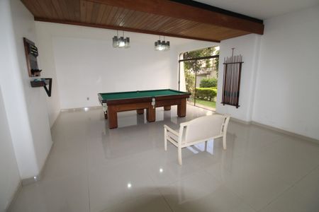 Apartamento para alugar com 310m², 6 quartos e 2 vagasÁrea comum - Sala de Jogos