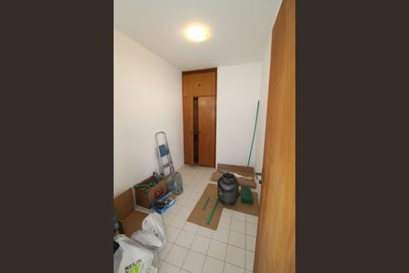 Apartamento para alugar com 310m², 6 quartos e 2 vagasÁrea de Serviço