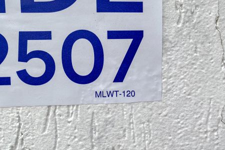 Apartamento à venda com 94m², 3 quartos e 2 vagas Apartamento à venda com 94m², 3 quartos e 2 vagasMLWT-120