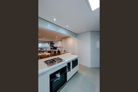 Apartamento à venda com 94m², 3 quartos e 2 vagas Apartamento à venda com 94m², 3 quartos e 2 vagasCozinha