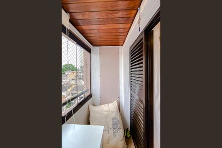 Apartamento à venda com 94m², 3 quartos e 2 vagas Apartamento à venda com 94m², 3 quartos e 2 vagasVaranda da Suíte
