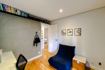 Apartamento à venda com 94m², 3 quartos e 2 vagas Apartamento à venda com 94m², 3 quartos e 2 vagasQuarto 1