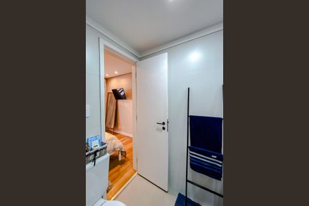 Apartamento à venda com 94m², 3 quartos e 2 vagas Apartamento à venda com 94m², 3 quartos e 2 vagasBanheiro da Suíte