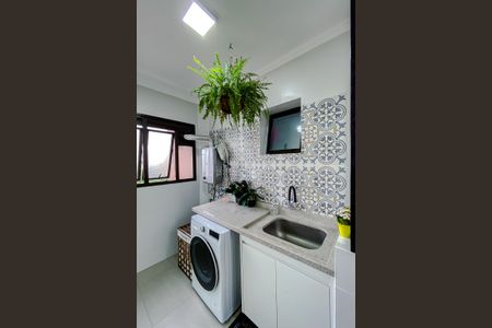 Apartamento à venda com 94m², 3 quartos e 2 vagas Apartamento à venda com 94m², 3 quartos e 2 vagasÁrea de Serviço