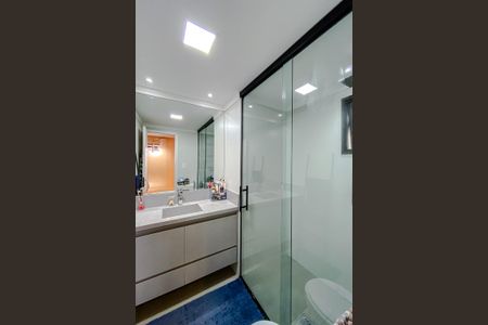 Apartamento à venda com 94m², 3 quartos e 2 vagas Apartamento à venda com 94m², 3 quartos e 2 vagasBanheiro da Suíte