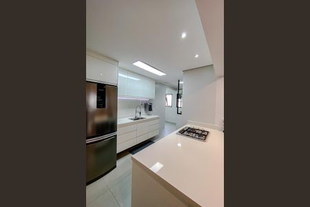 Apartamento à venda com 94m², 3 quartos e 2 vagas Apartamento à venda com 94m², 3 quartos e 2 vagasCozinha