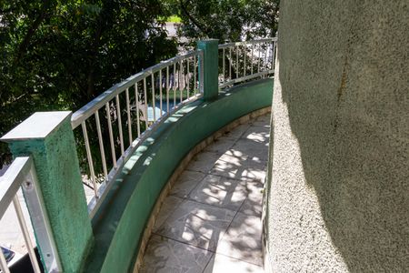 Apartamento para alugar com 90m², 2 quartos e sem vaga Apartamento para alugar com 90m², 2 quartos e sem vagaVaranda