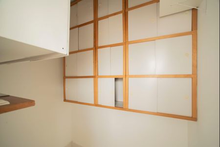 Apartamento à venda com 67m², 2 quartos e 1 vaga Apartamento à venda com 67m², 2 quartos e 1 vagaQuarto de Serviço