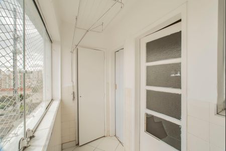 Apartamento à venda com 67m², 2 quartos e 1 vaga Apartamento à venda com 67m², 2 quartos e 1 vagaÁrea de Serviço