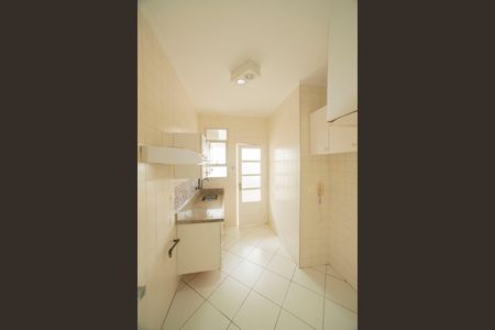 Apartamento à venda com 67m², 2 quartos e 1 vaga Apartamento à venda com 67m², 2 quartos e 1 vagaCozinha