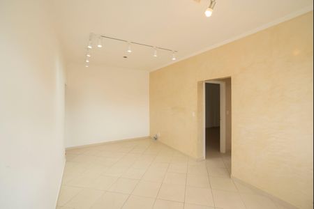 Apartamento à venda com 67m², 2 quartos e 1 vaga Apartamento à venda com 67m², 2 quartos e 1 vagaSala