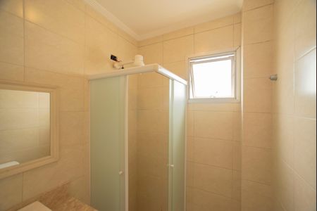 Apartamento à venda com 67m², 2 quartos e 1 vaga Apartamento à venda com 67m², 2 quartos e 1 vagaBanheiro