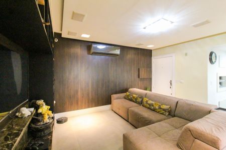 Apartamento à venda com 99m², 3 quartos e 3 vagas Apartamento à venda com 99m², 3 quartos e 3 vagasSala