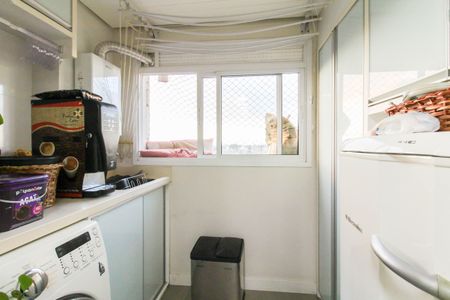 Apartamento à venda com 99m², 3 quartos e 3 vagas Apartamento à venda com 99m², 3 quartos e 3 vagasÁrea de Serviço