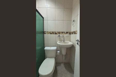 Casa à venda com 320m², 4 quartos e 2 vagasBanheiro da Suíte 3