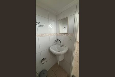 Casa à venda com 320m², 4 quartos e 2 vagasEspaço Gourmet - Banheiro