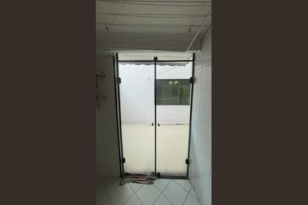 Casa à venda com 320m², 4 quartos e 2 vagasÁrea de Serviço