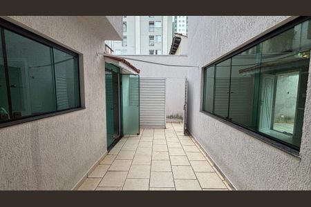 Casa à venda com 320m², 4 quartos e 2 vagasQuintal
