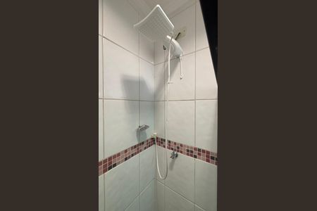 Casa à venda com 320m², 4 quartos e 2 vagasBanheiro da Suíte 2