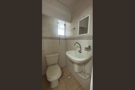 Casa à venda com 320m², 4 quartos e 2 vagasEscritório Banheiro