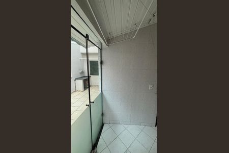 Casa à venda com 320m², 4 quartos e 2 vagasÁrea de Serviço