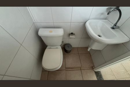 Casa à venda com 320m², 4 quartos e 2 vagasEspaço Gourmet - Banheiro