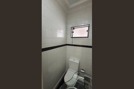 Casa à venda com 320m², 4 quartos e 2 vagasLavabo