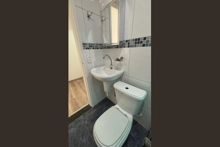 Casa à venda com 320m², 4 quartos e 2 vagasBanheiro da Suíte 4